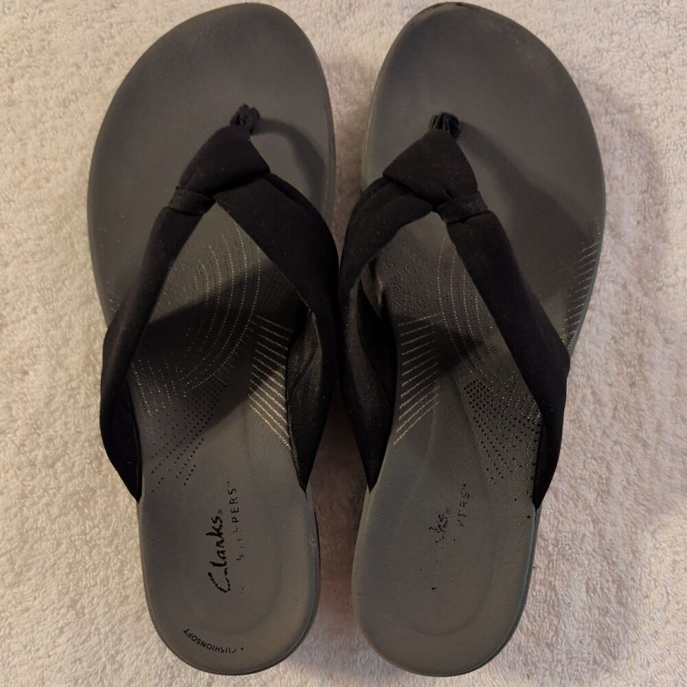 Clarks Cloud Steppers Sandals Size 8 Flip Flops Thongs Hardly Worn